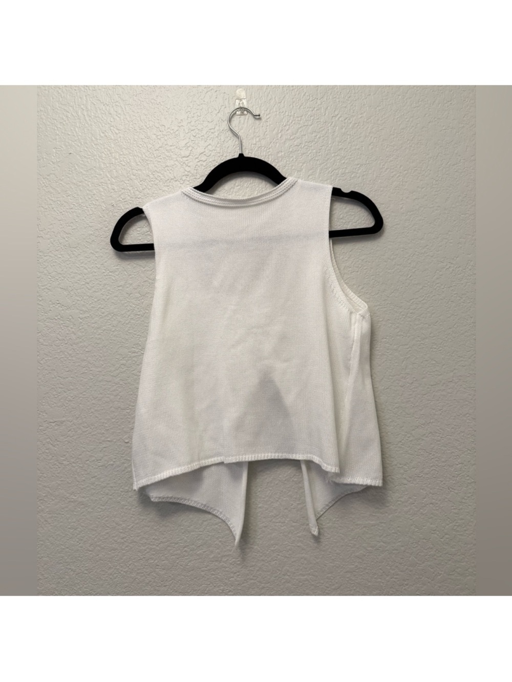 Amazon Knit Vest with Clasps- Excellent Condition - Picture 3 of 5